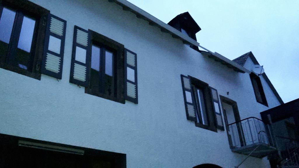 Haus Mosel Klotten Exterior foto